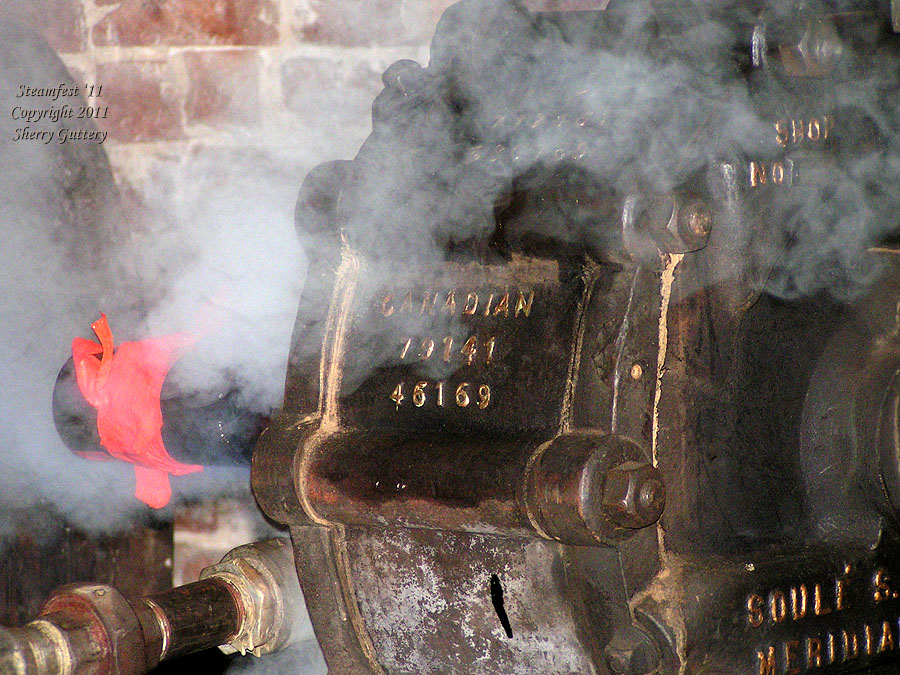 Soule' Rotary steam engine - in the Steam Demonstratin Room - Soule' Steamfest 2011