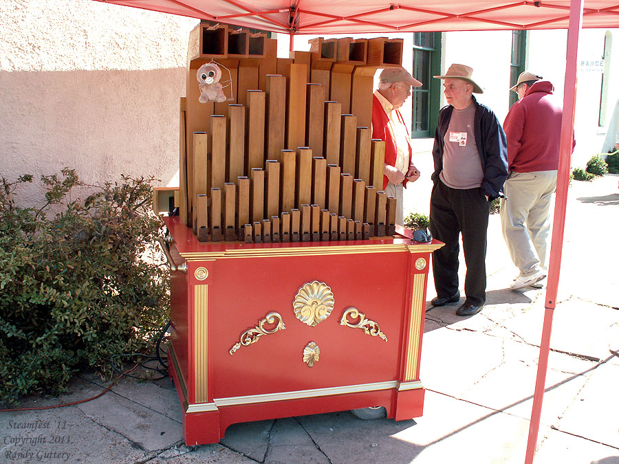 Jimme Scates Calliope - Soule' Steamfest 2011