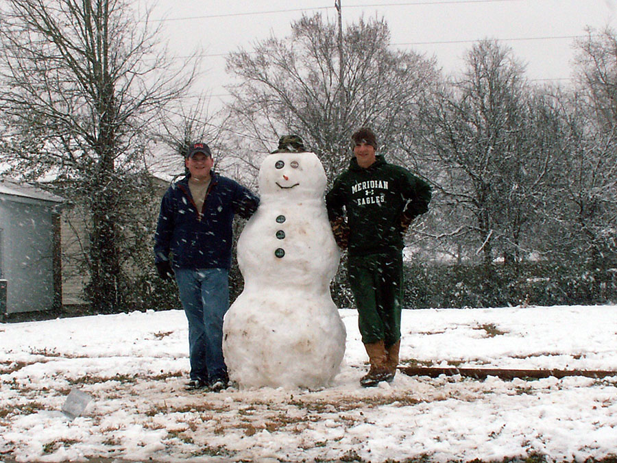 Snow man Meridian, MS 2/12/2010
